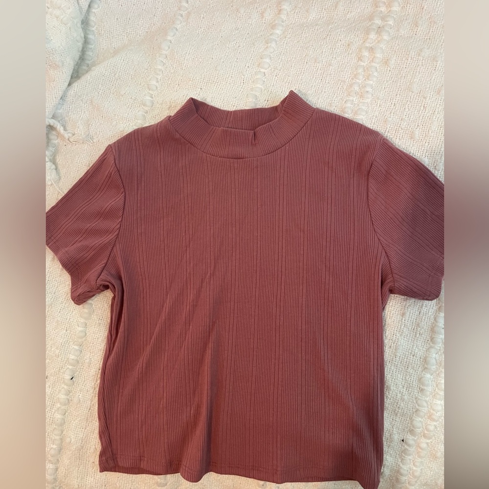 Pink mock neck crop tee
